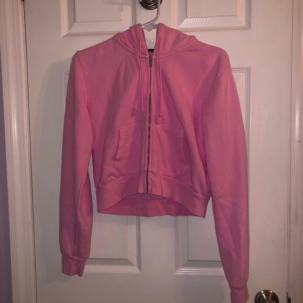 SUPER RARE Brandy Melville Cropped Sweatshirt